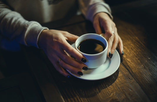 Cafeïne-arm na 15:00? Zo drink je ’s middags tóch topkoffie